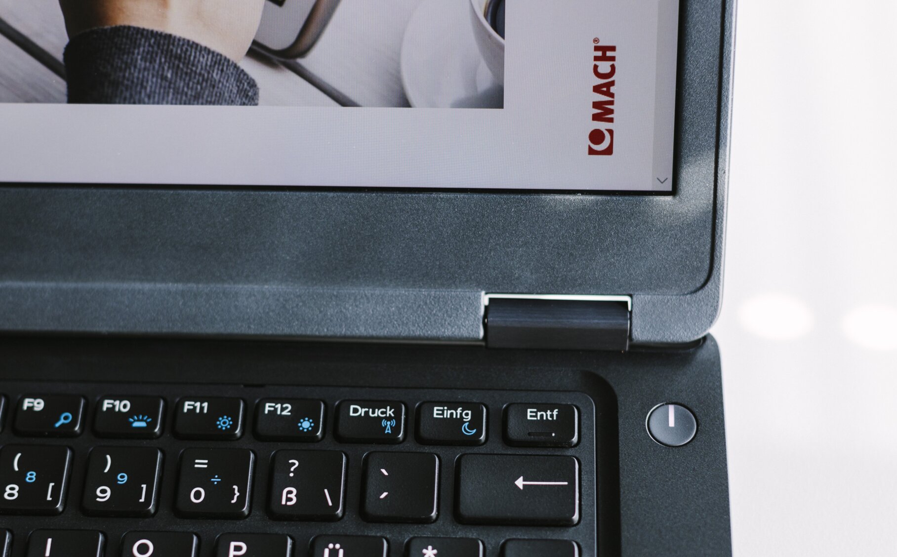Notebook MACH AG | © MACH AG