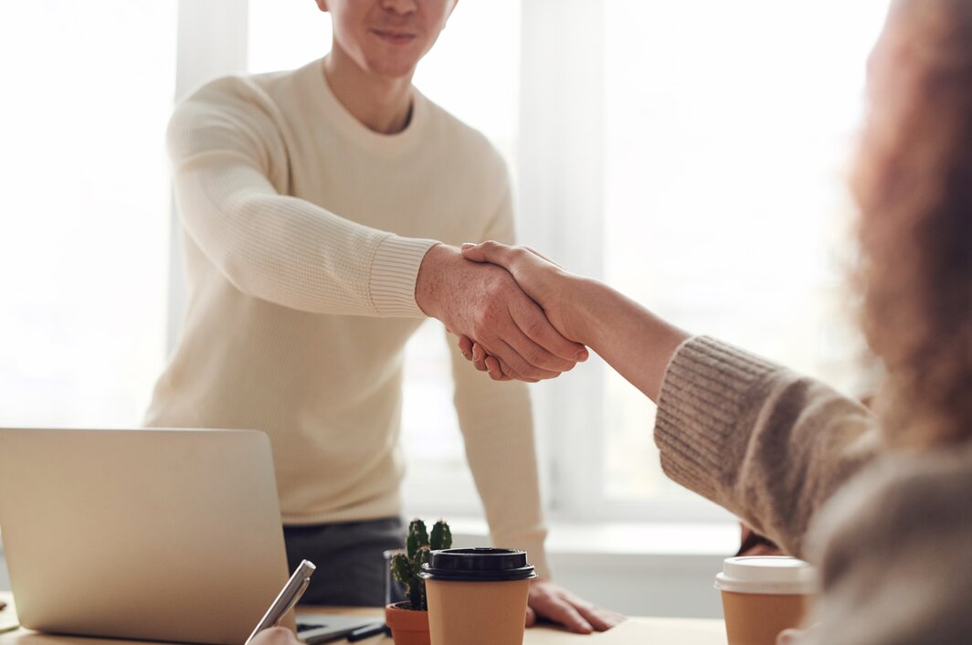 MACH E-Beschaffung und Vergabemanagementsysteme geben sich die Hand