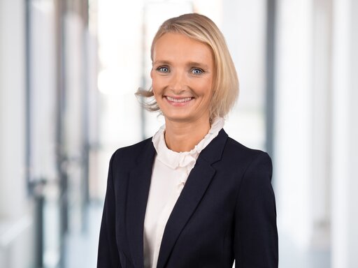 Katrin Wessel - MACH AG Katrin Wessel - MACH AG